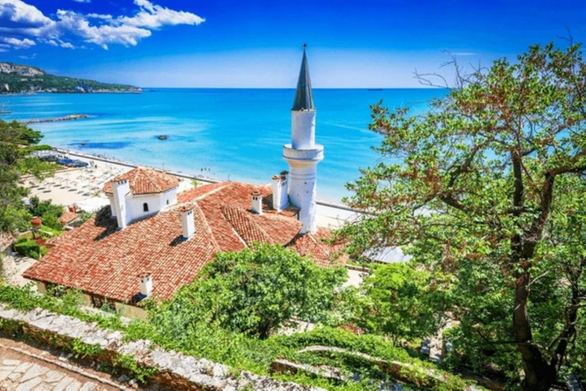 White Lagoon Resort Cavarna Exterior foto