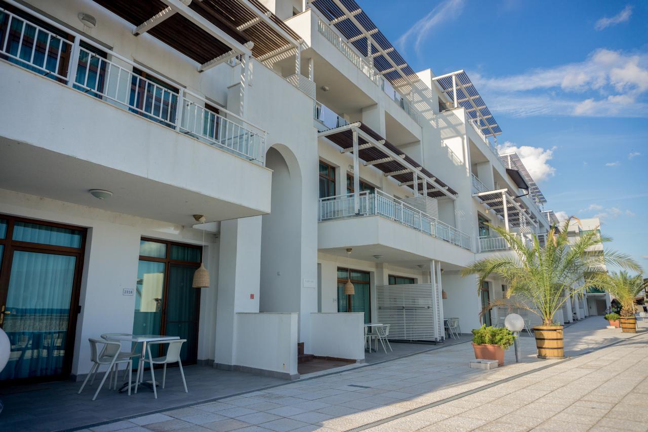 White Lagoon Resort Cavarna Exterior foto
