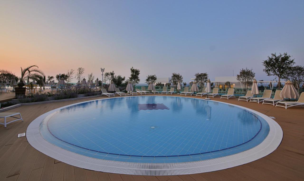 White Lagoon Resort Cavarna Exterior foto