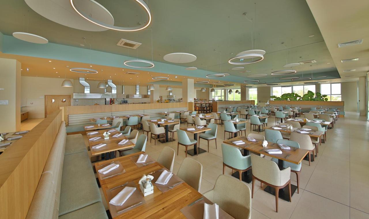 White Lagoon Resort Cavarna Exterior foto