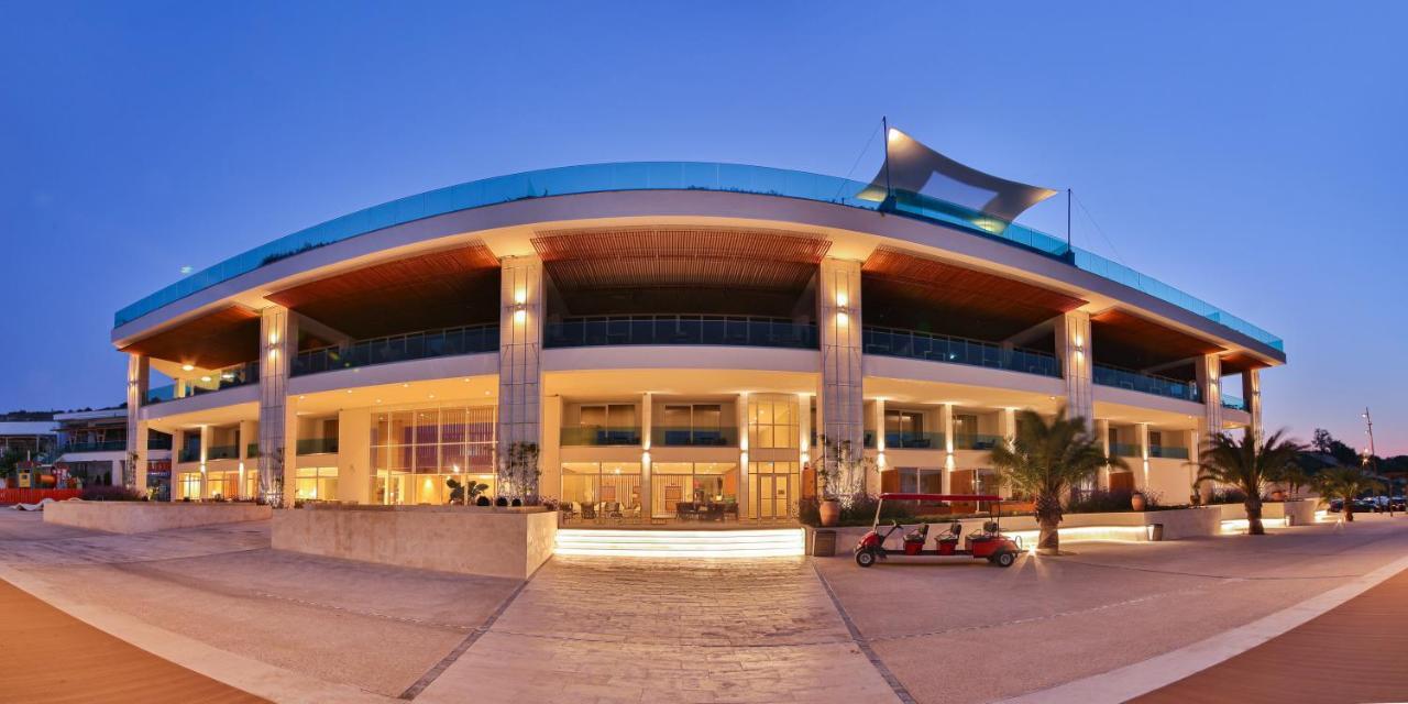 White Lagoon Resort Cavarna Exterior foto