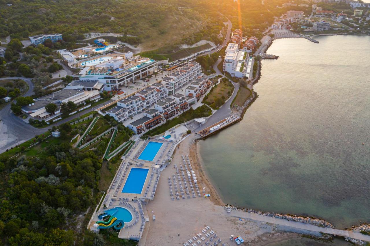 White Lagoon Resort Cavarna Exterior foto